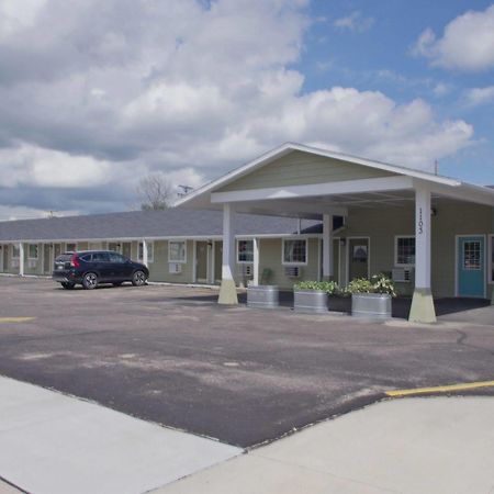 Economy Inn Mccook Extérieur photo
