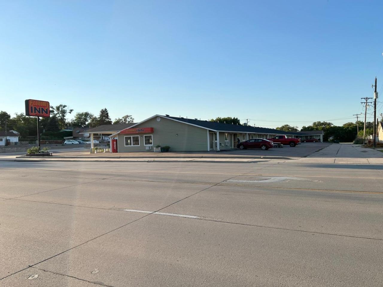 Economy Inn Mccook Extérieur photo