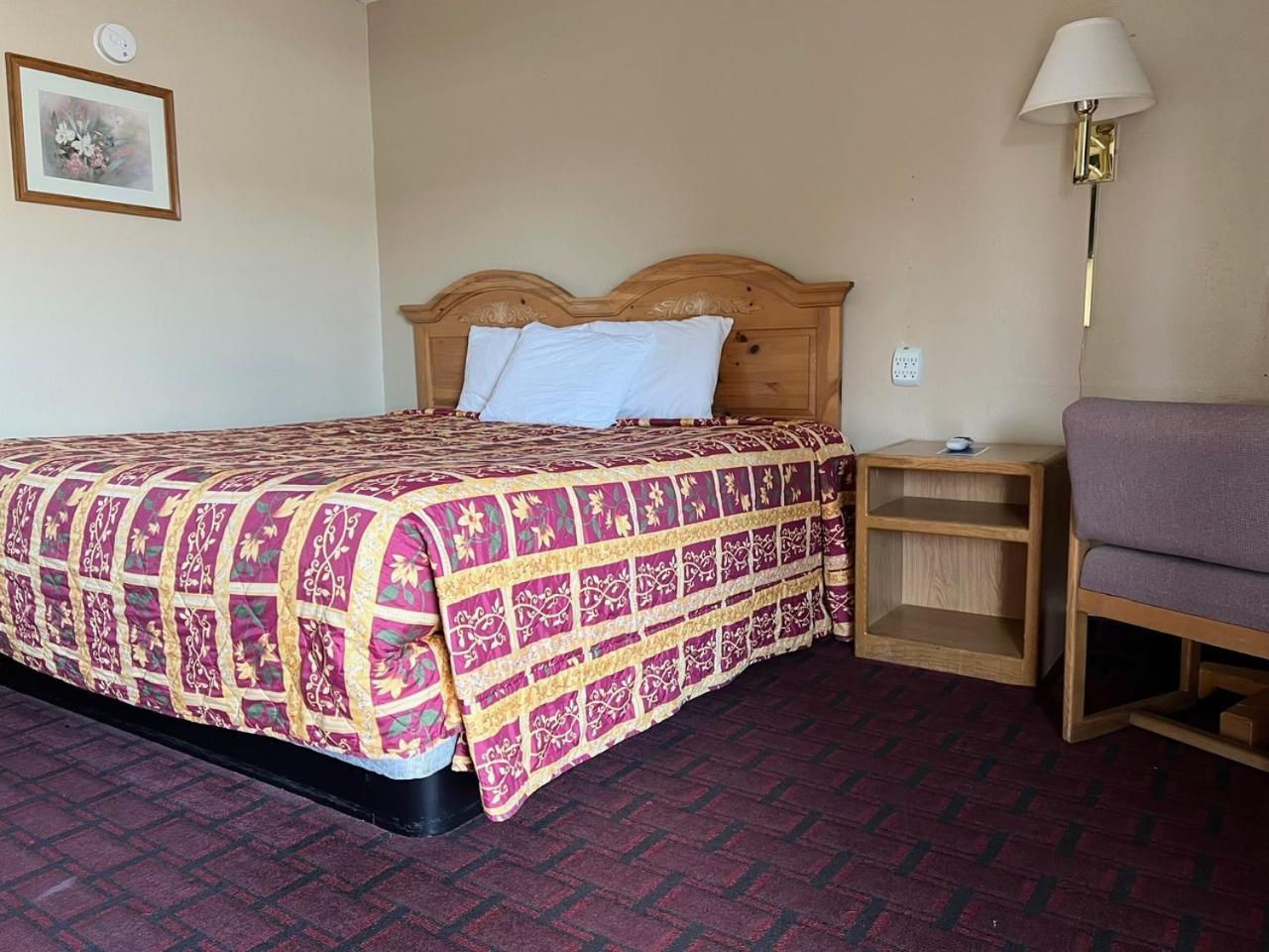 Economy Inn Mccook Extérieur photo