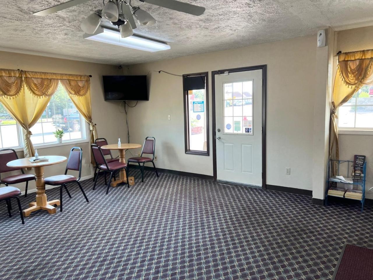 Economy Inn Mccook Extérieur photo