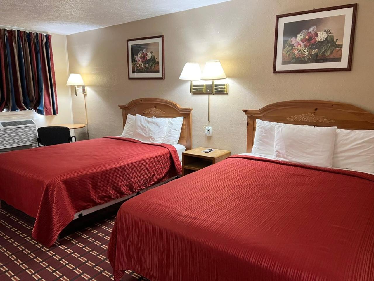 Economy Inn Mccook Extérieur photo
