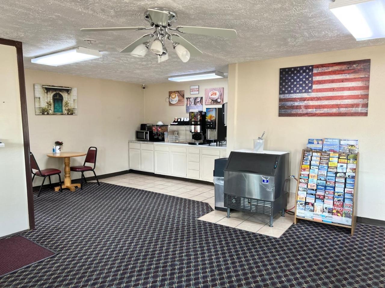 Economy Inn Mccook Extérieur photo