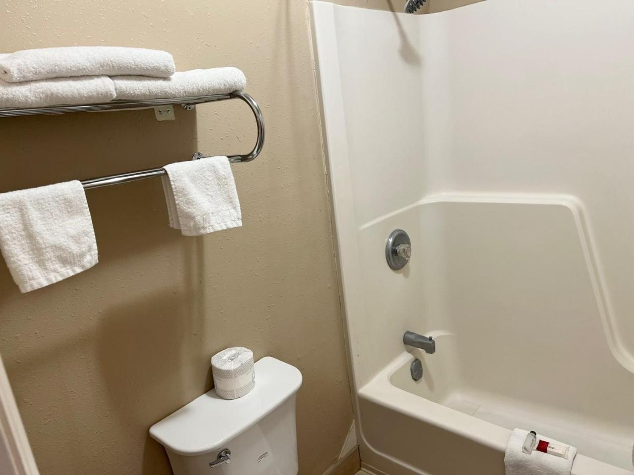 Economy Inn Mccook Extérieur photo