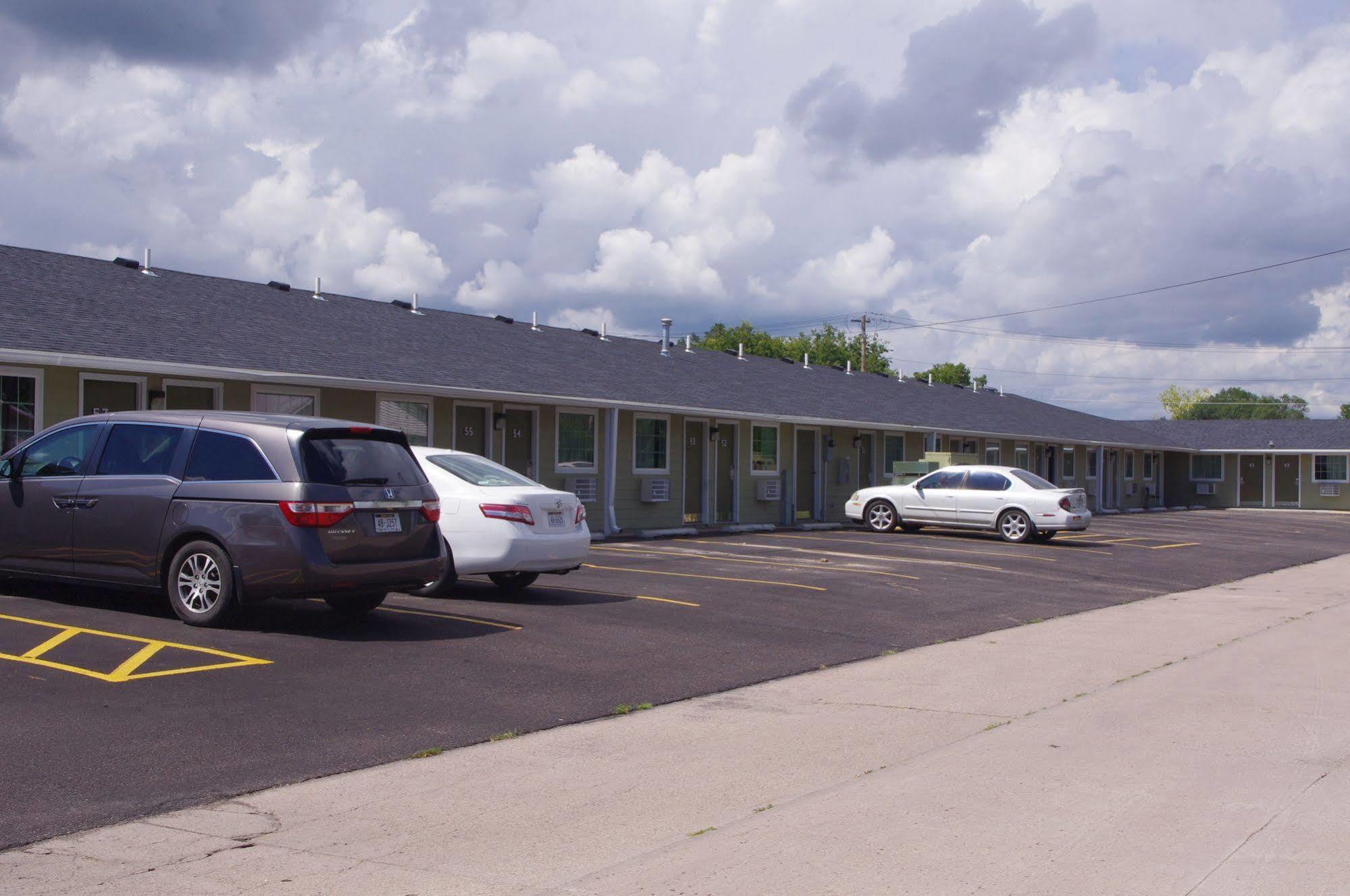 Economy Inn Mccook Extérieur photo